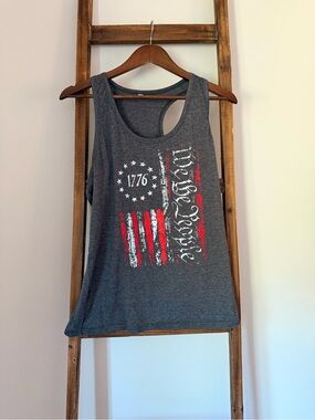 Women's Grey Graphic Tank Top with Patriotic Print